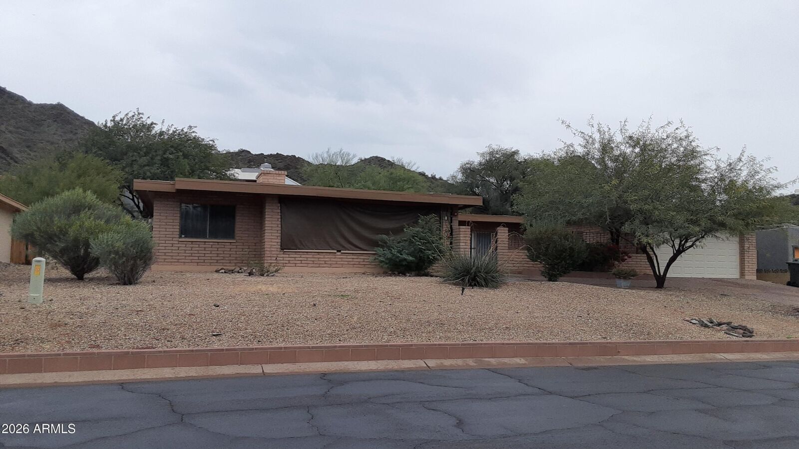 Property Photo:  9417 N 17th Place  AZ 85020 