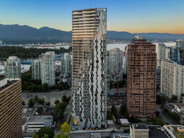 Property Photo: 1568 Alberni Street 501 BC V6G 0E3