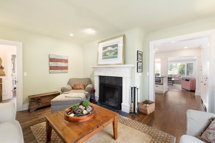 Property Photo:  1470 Haywood Avenue  BC V7T 1V6 