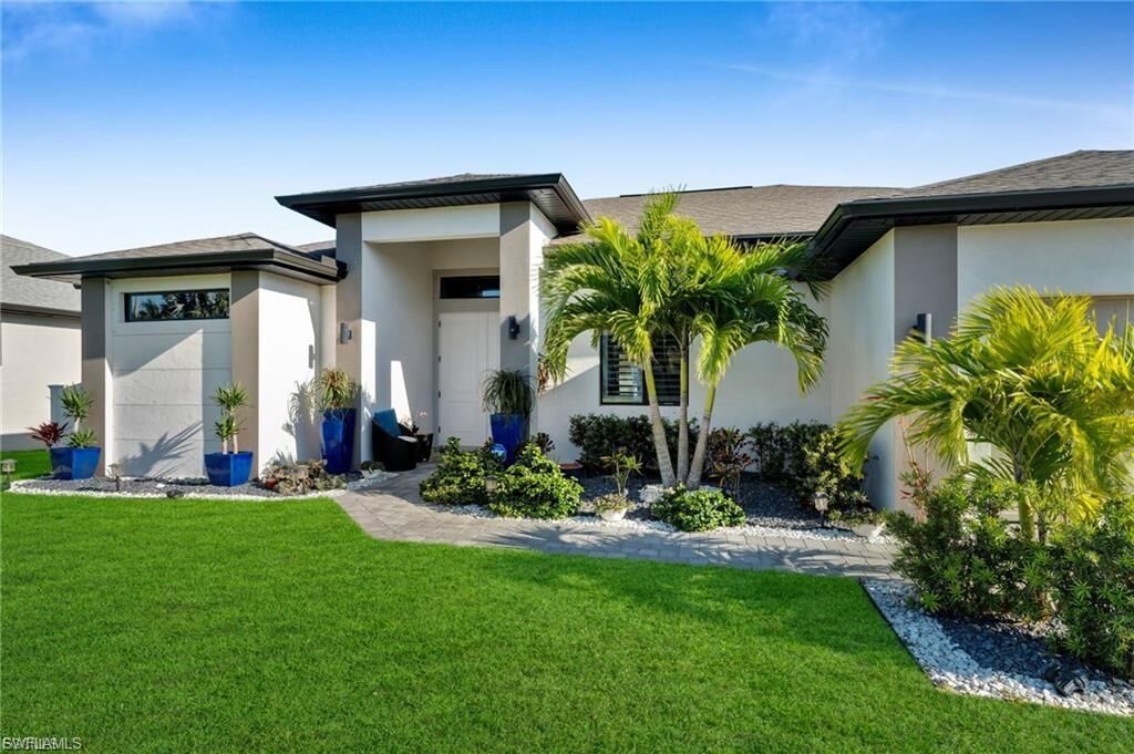 Property Photo:  3246 NW 21st Ter  FL 33993 