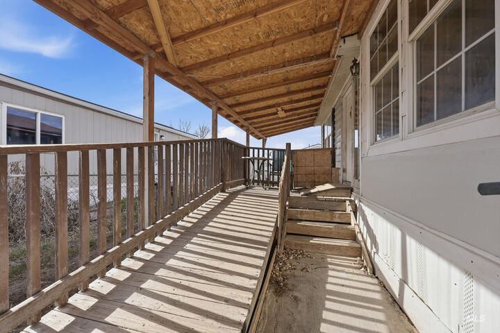 Property Photo:  601 N 42nd St  ID 83651 