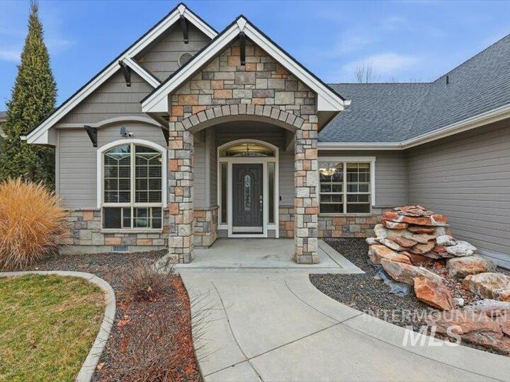 Property Photo: 2684 W Lost Rapids ID 83646