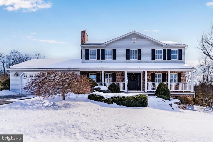 Property Photo:  14 Montadale Drive  PA 17019 