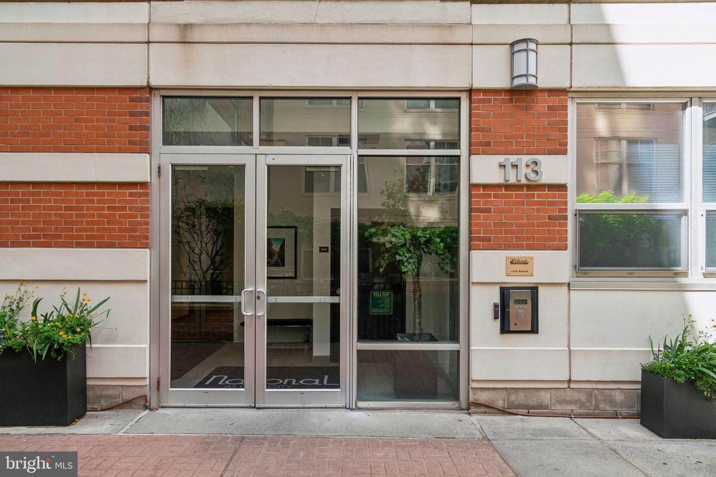 Property Photo:  113 N Bread Street 3D1  PA 19106 