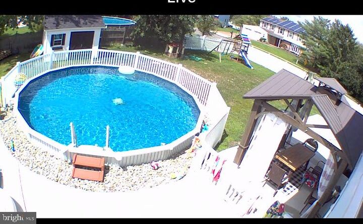 Property Photo:  76 Appletree Lane  NJ 08080 