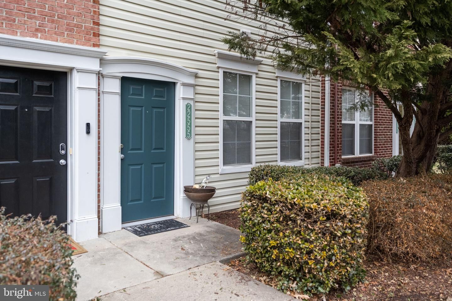 Property Photo: 22555 Blue Elder Terrace VA 20148