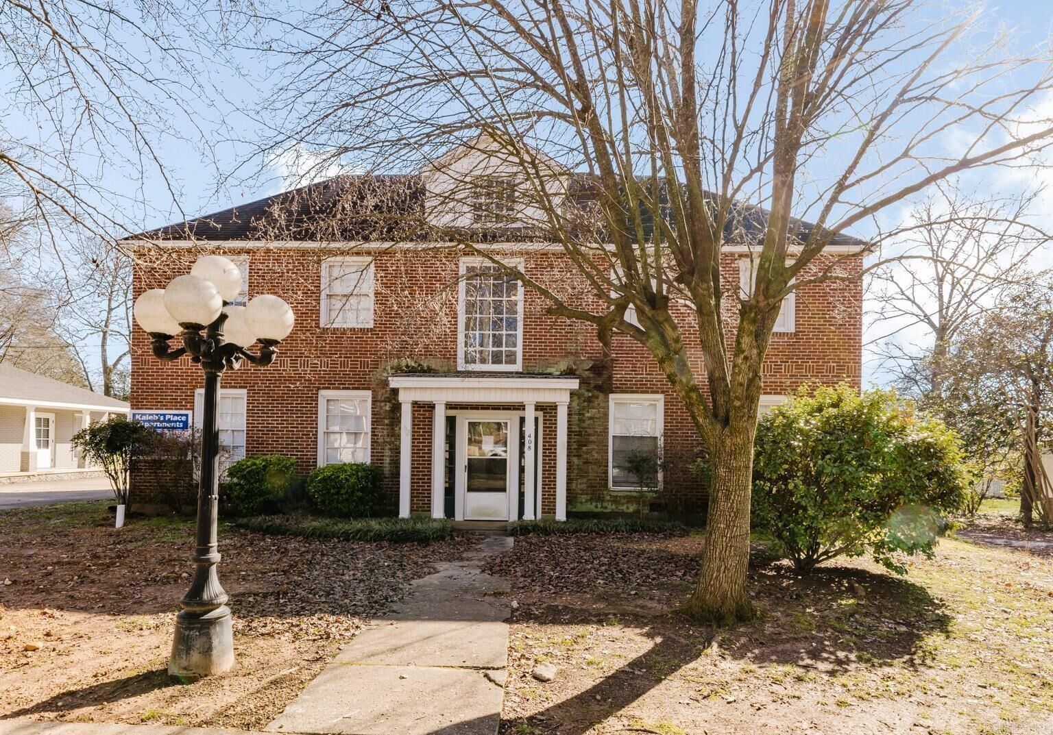 Property Photo:  408 W Sevier St  AR 72015 