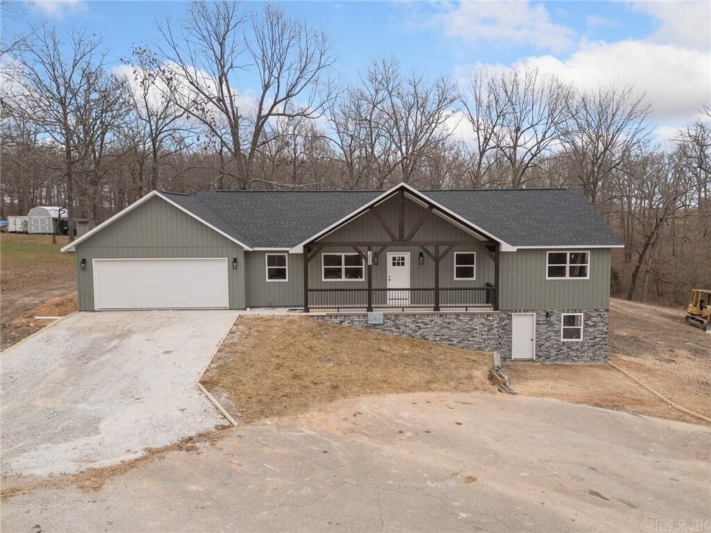 Property Photo:  6135 Oak Leaf Drive  AR 72601 