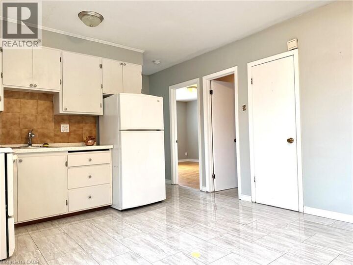 Property Photo: 19 Lilac Street 2 ON N2G 3A9