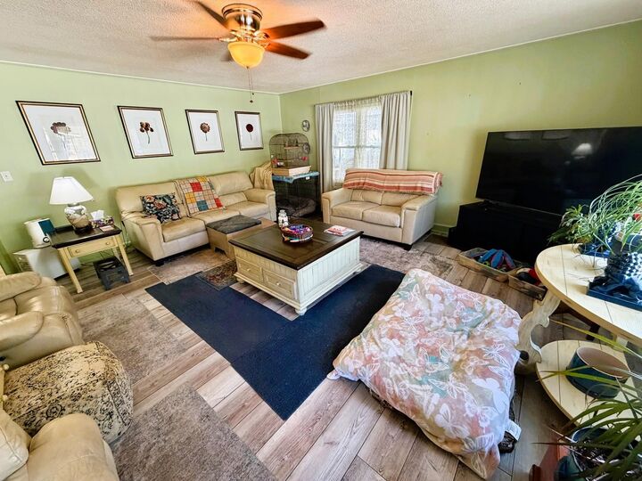 Property Photo:  811 Cedar St.  SC 29440 