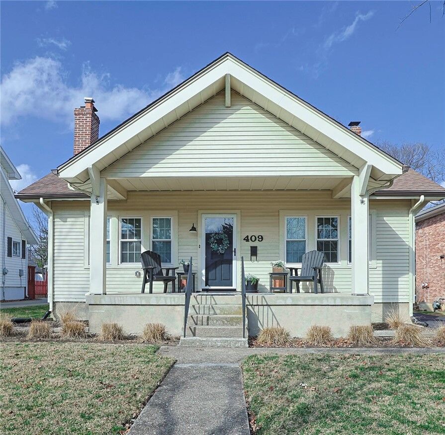 Property Photo: 409 Corona Avenue OH 45419