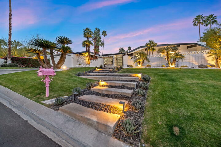 Property Photo:  1326 N Rose Avenue  CA 92262 