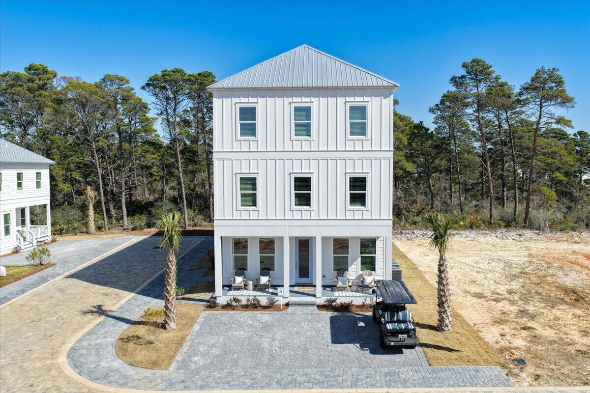 Property Photo:  162 Charming Way  FL 32459 