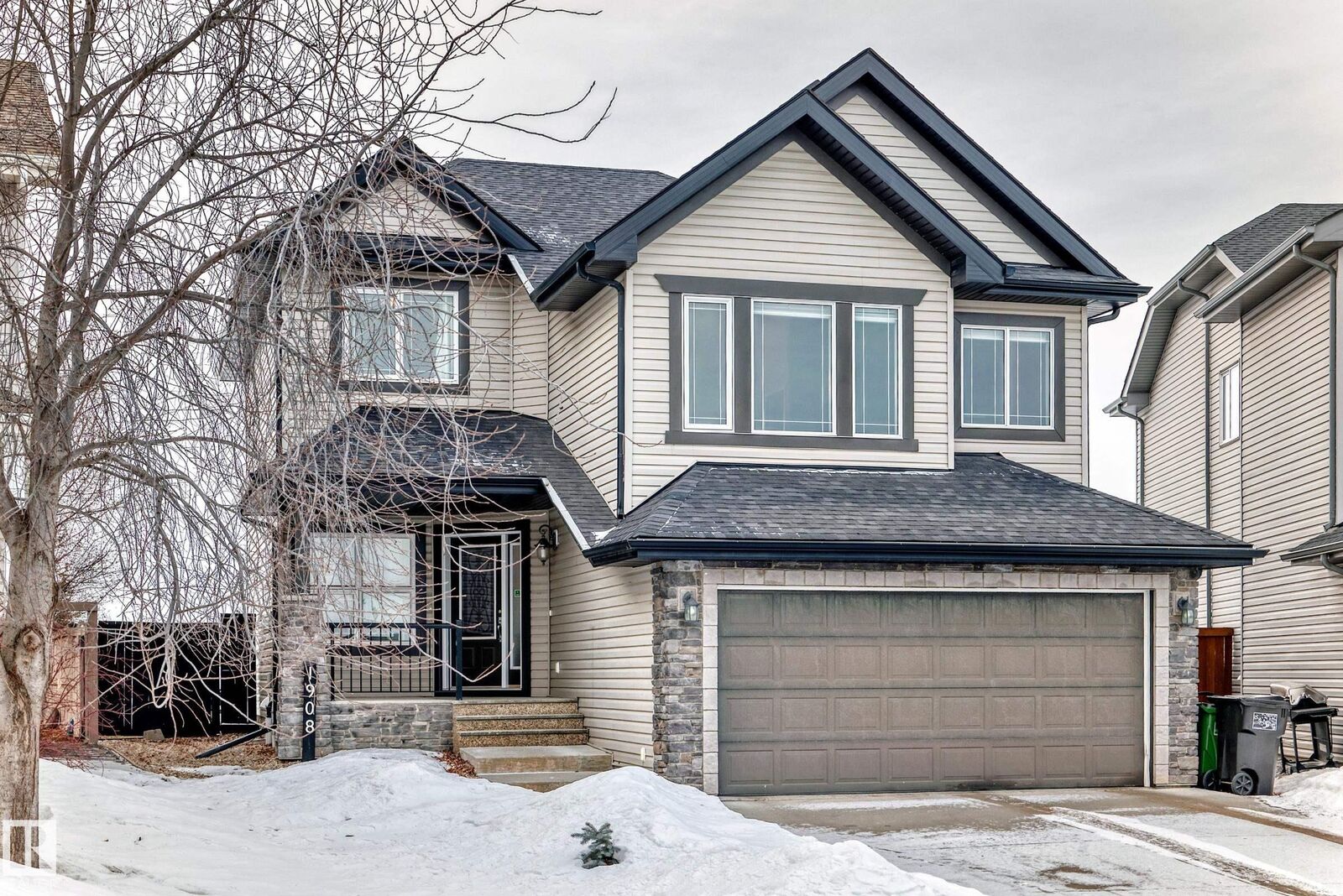 Property Photo: 1908 69 Street SW AB T6X 0L8