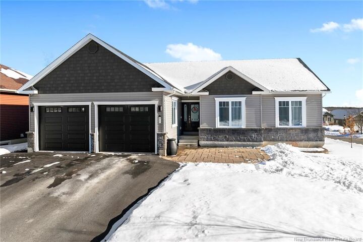 Property Photo: 6 Harvest Court NB E3A 1P9