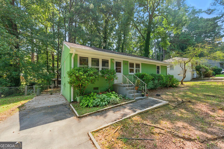 Property Photo: 2608 Westchester Drive GA 30344
