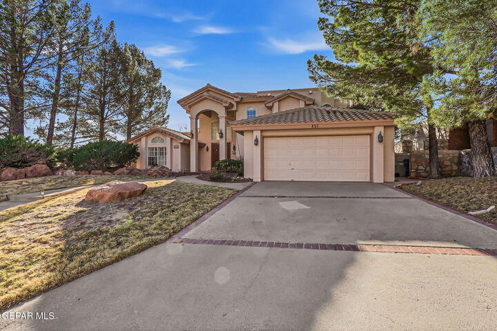 Property Photo:  851 Via Alegre Lane  TX 79912 