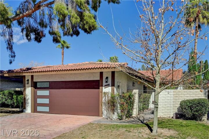 Property Photo:  3420 Calle De Corrida  NV 89102 