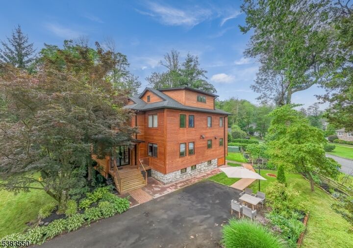 Property Photo:  25 Division Ave  NJ 07901 