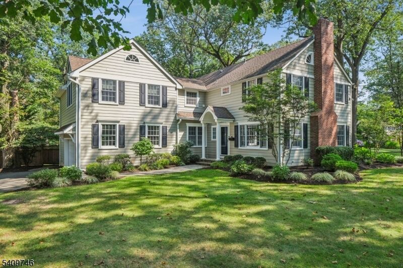 Property Photo:  61 Oakwood Dr  NJ 07974 