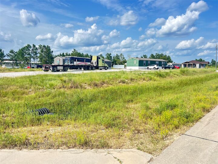 Property Photo:  348 Road 5604  TX 77327 