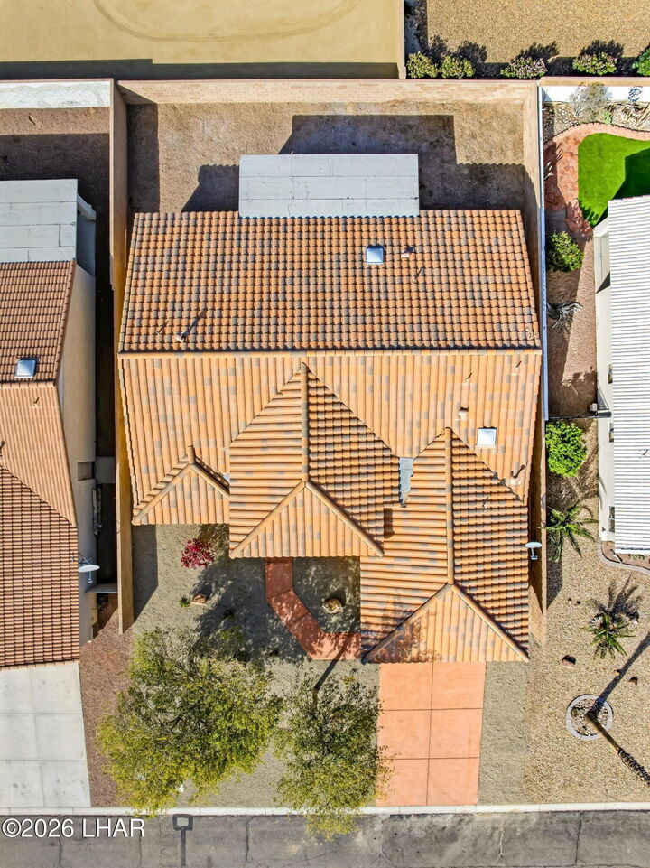 Property Photo: 2045 E Crystal Dr AZ 86426