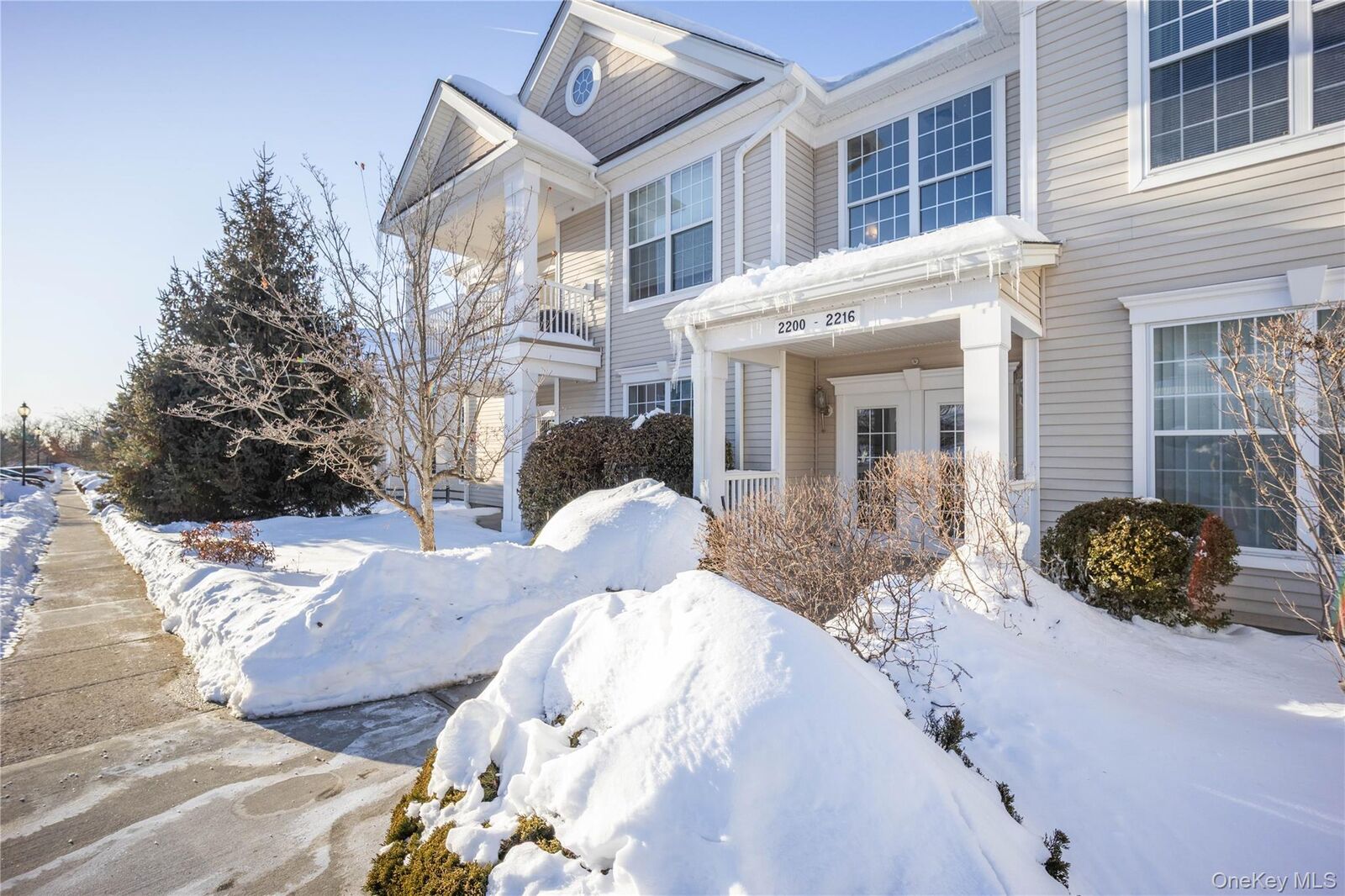 Property Photo:  2216 Bennington Drive  NY 12524 