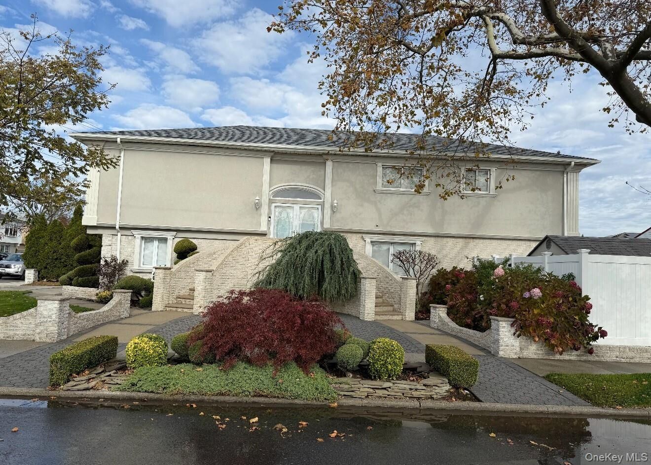 Property Photo:  160-51 80th Street  NY 11414 