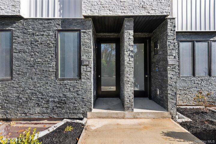 Property Photo: 7 Valley Way 321 NY 10977