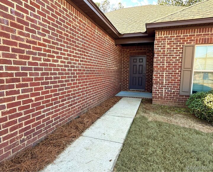 Property Photo:  60 Hearth Haven Drive  AL 36092 
