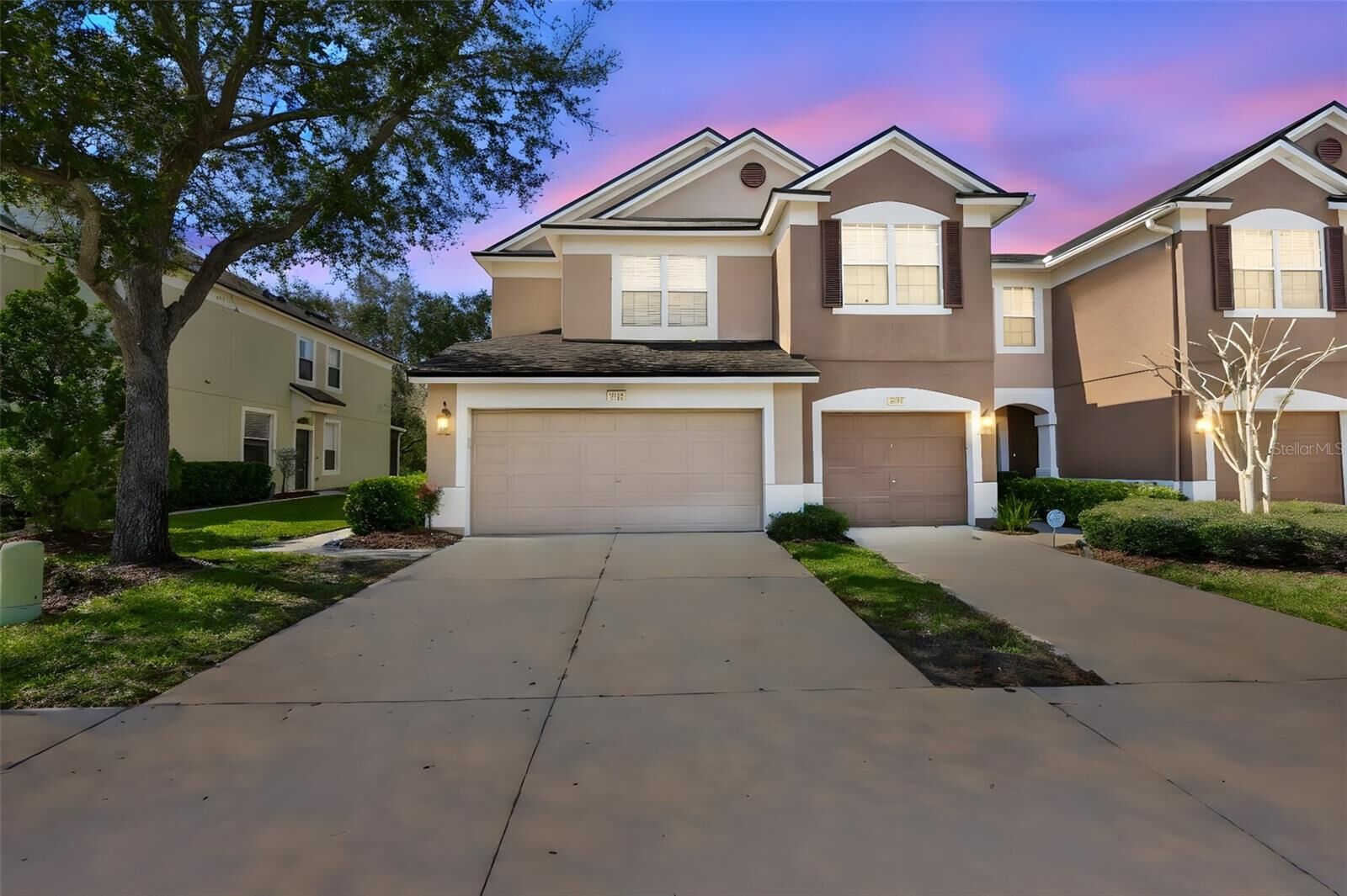 Property Photo:  4611 Barnstead Drive  FL 33578 