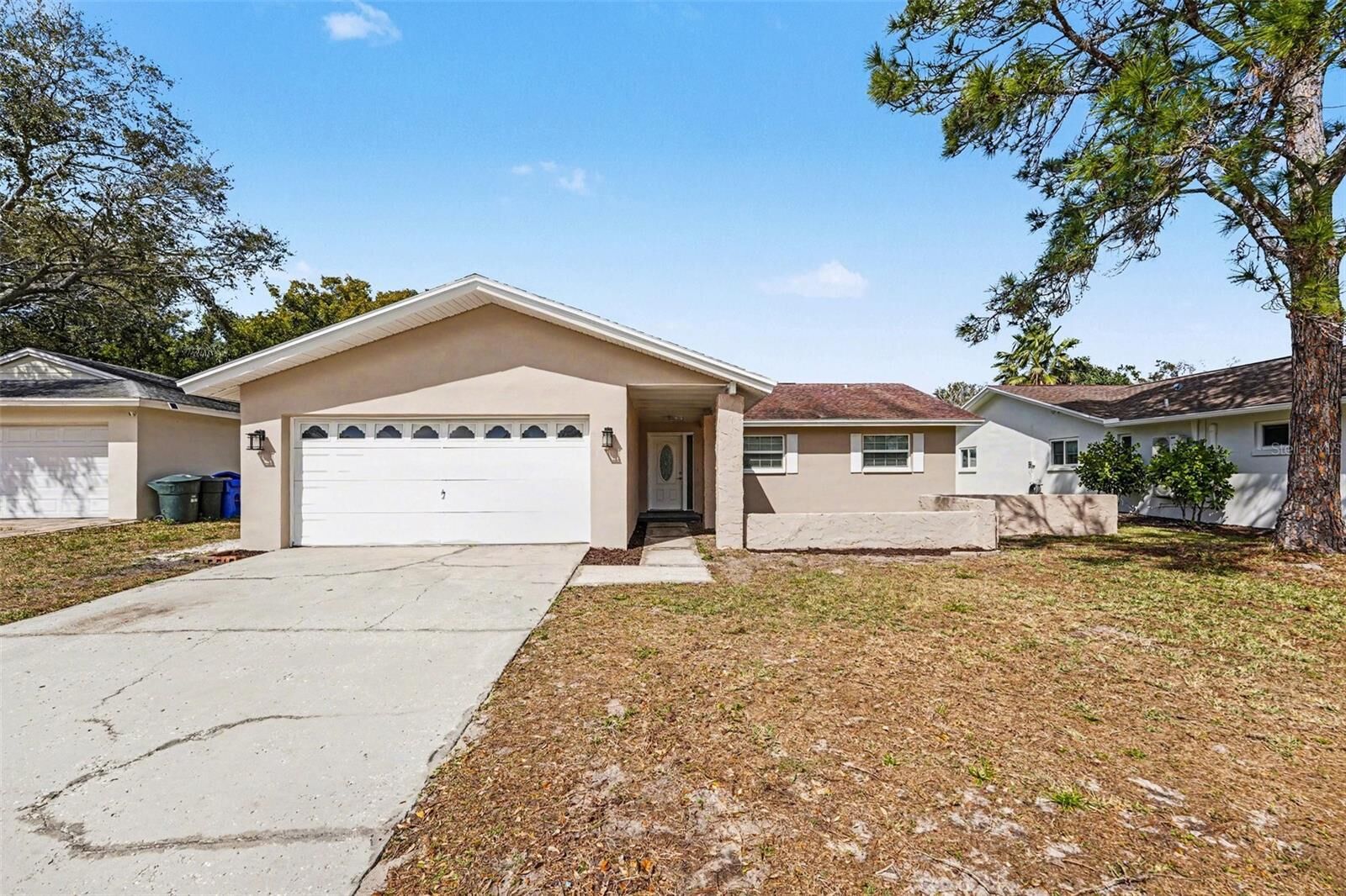 Property Photo:  1290 Amberlea Drive E  FL 34698 