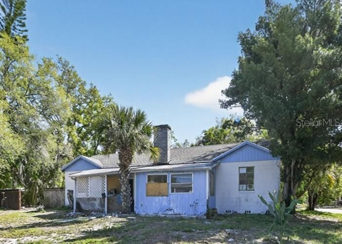 Property Photo:  617 32nd St W  FL 34205 
