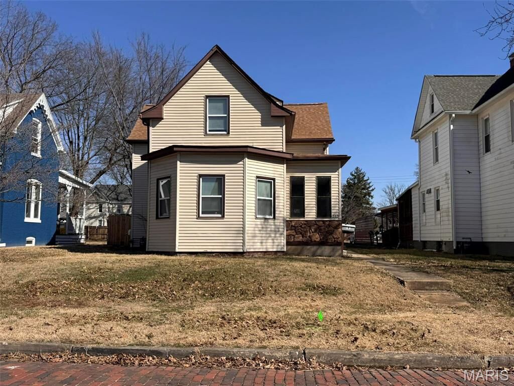 Property Photo: 313 Wabash Avenue IL 62220