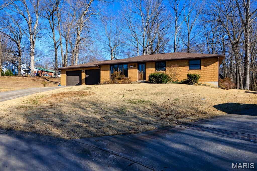 Property Photo:  1044 Oakland Drive  MO 63755 