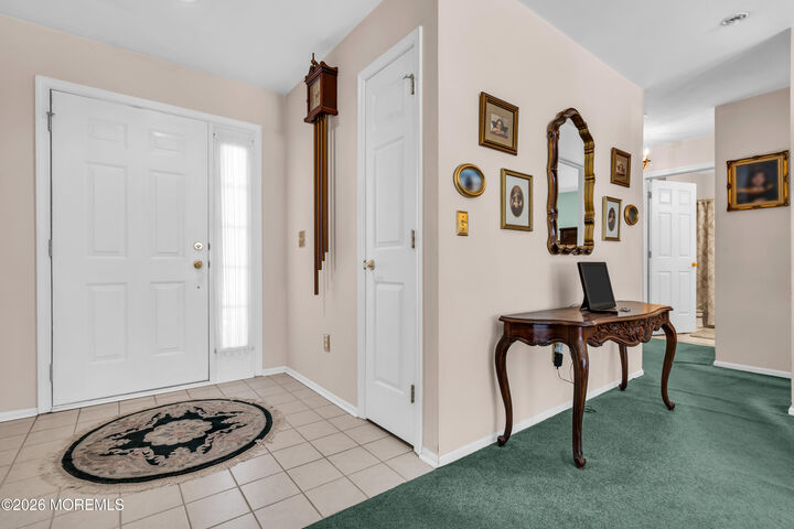 Property Photo:  160 N Spinnaker Avenue  NJ 08050 