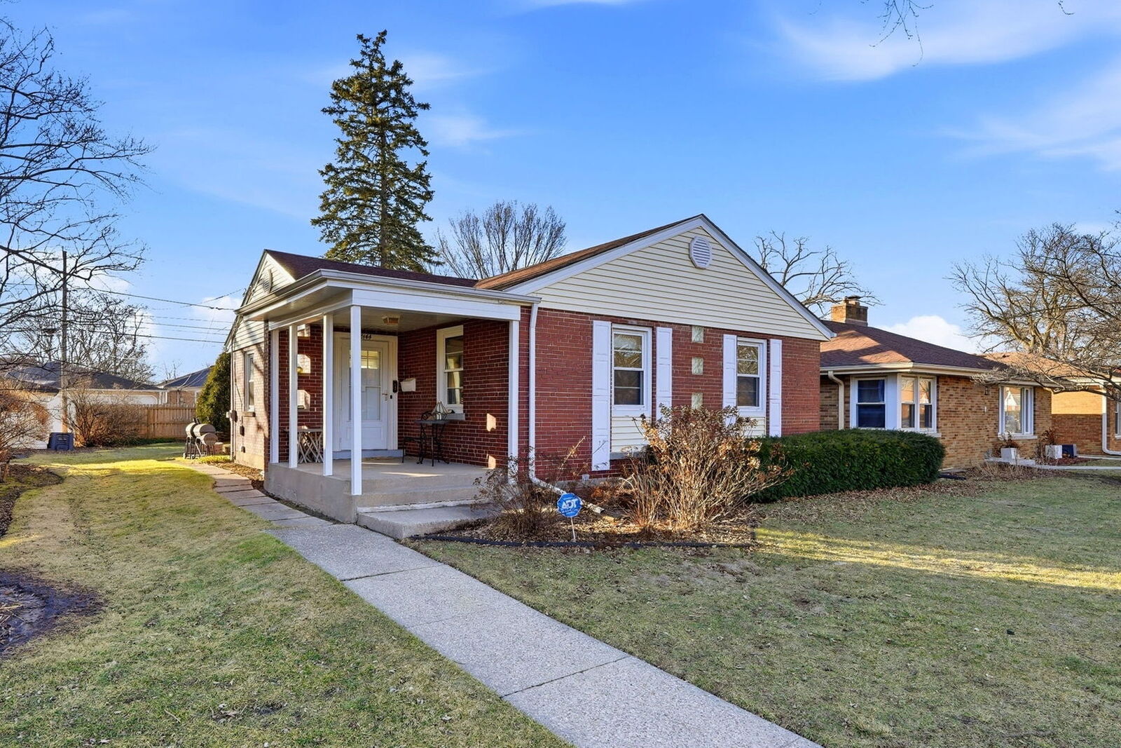 Property Photo:  8144 Kildare Avenue  IL 60076 
