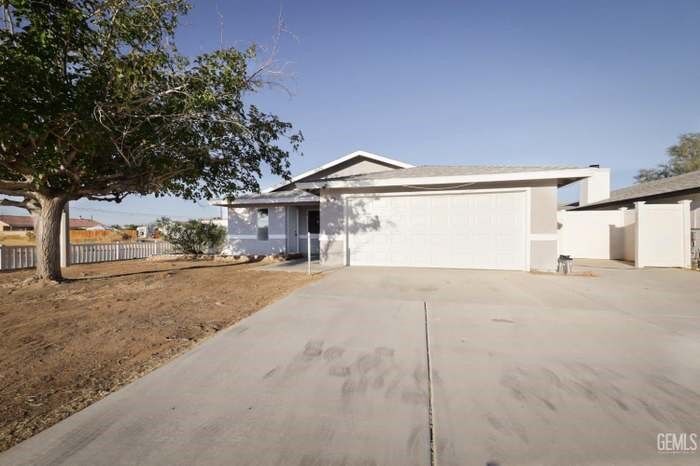 Property Photo:  21231 Corwin  CA 93505 