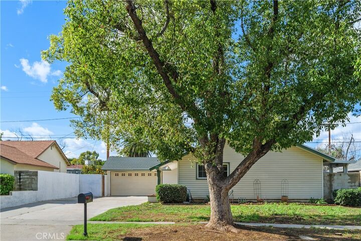 Property Photo: 3638 Lillian CA 92504