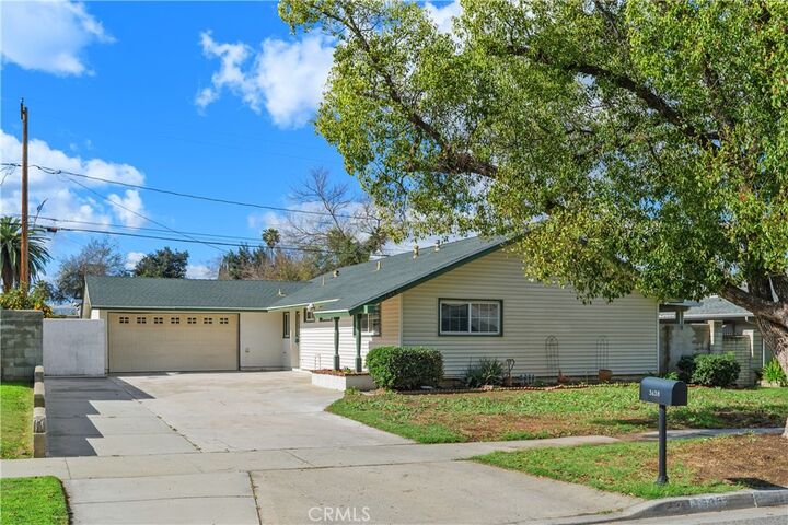 Property Photo:  3638 Lillian  CA 92504 