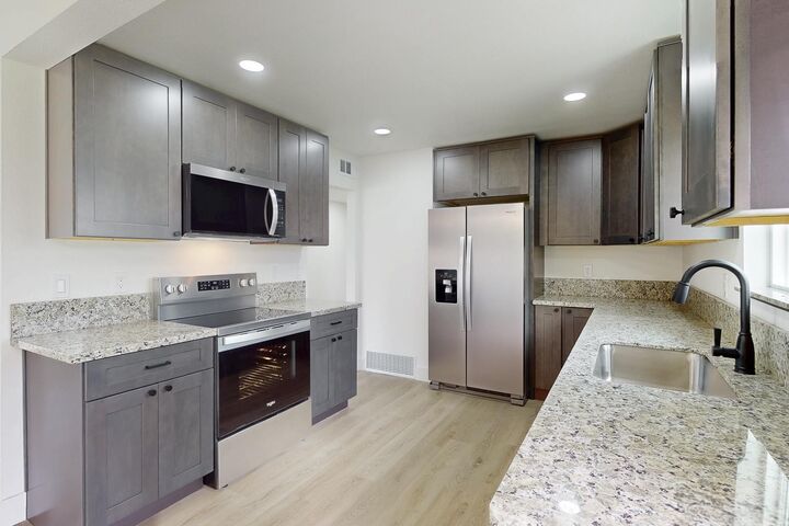 Property Photo: 2441 Madrone CA 95982