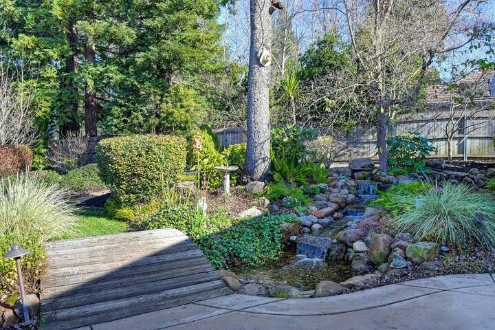 Property Photo:  7053 Cedar Oaks Drive  CA 95746 