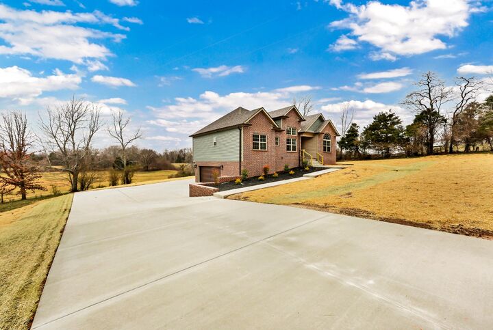 Property Photo:  1905 North Soules Chapel Rd  TN 37051 