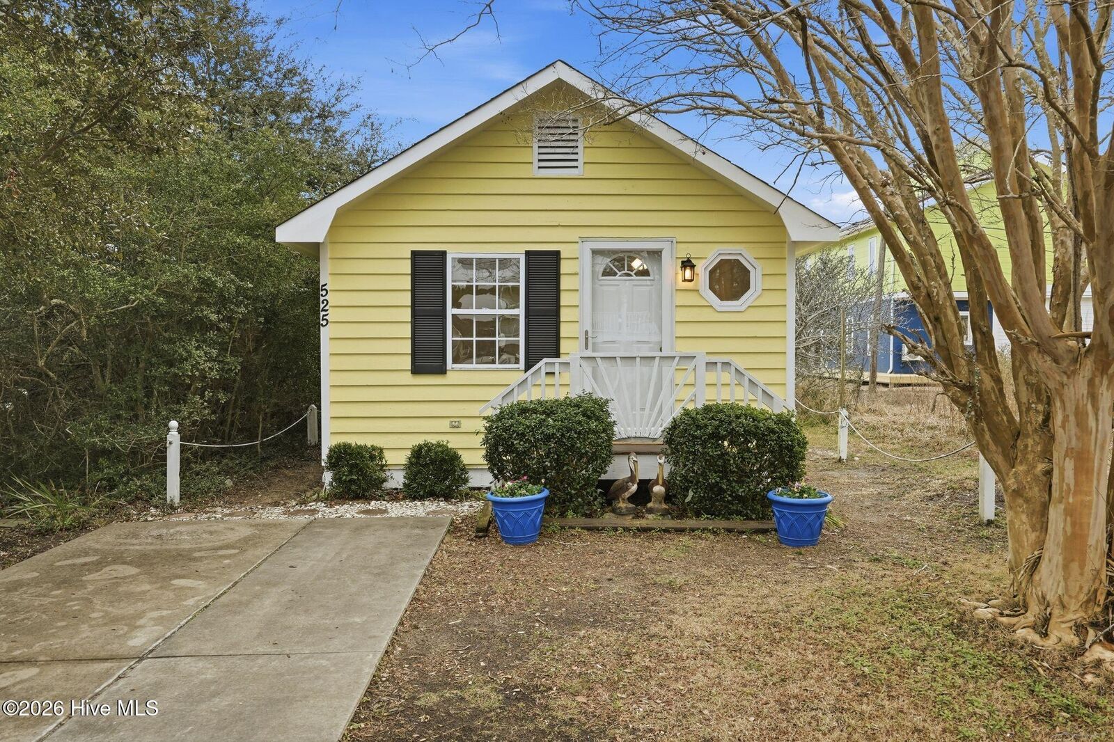 Property Photo:  525 Fourth Avenue S  NC 28449 