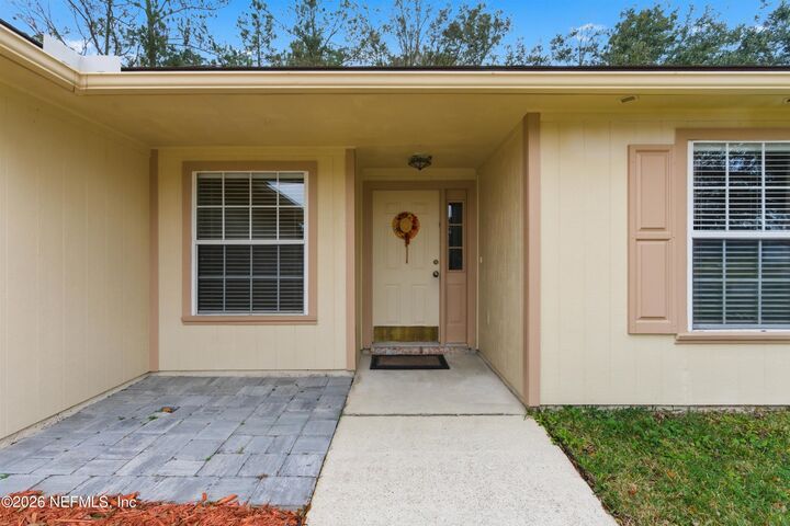 Property Photo:  5572 Blue Pacific Drive  FL 32257 