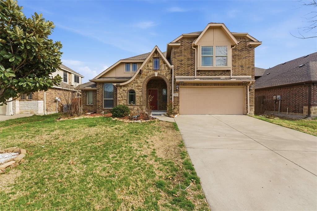 Property Photo:  1310 Hearthstone Drive  TX 76028 