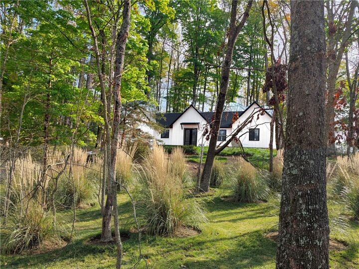 Property Photo:  46 Northfleet Drive  AR 72714 