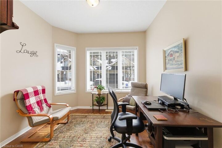Property Photo: 40 Wesleyan Court 16 ON L9G 5C7