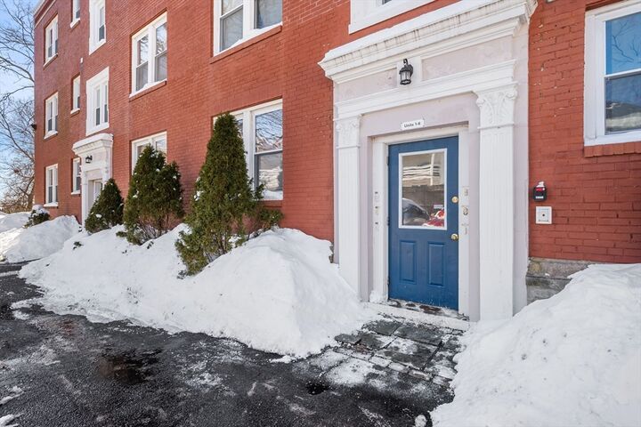 Property Photo:  6-R Hazel Ter 1  MA 01970 