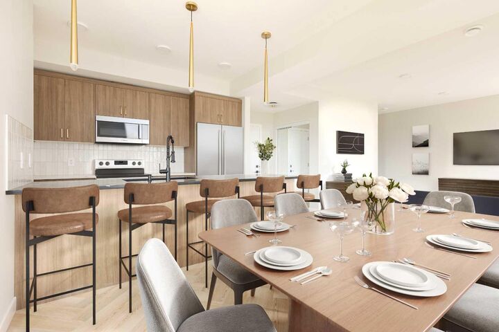Property Photo: 4270 Norford Avenue NW 604 AB T3B 6A8